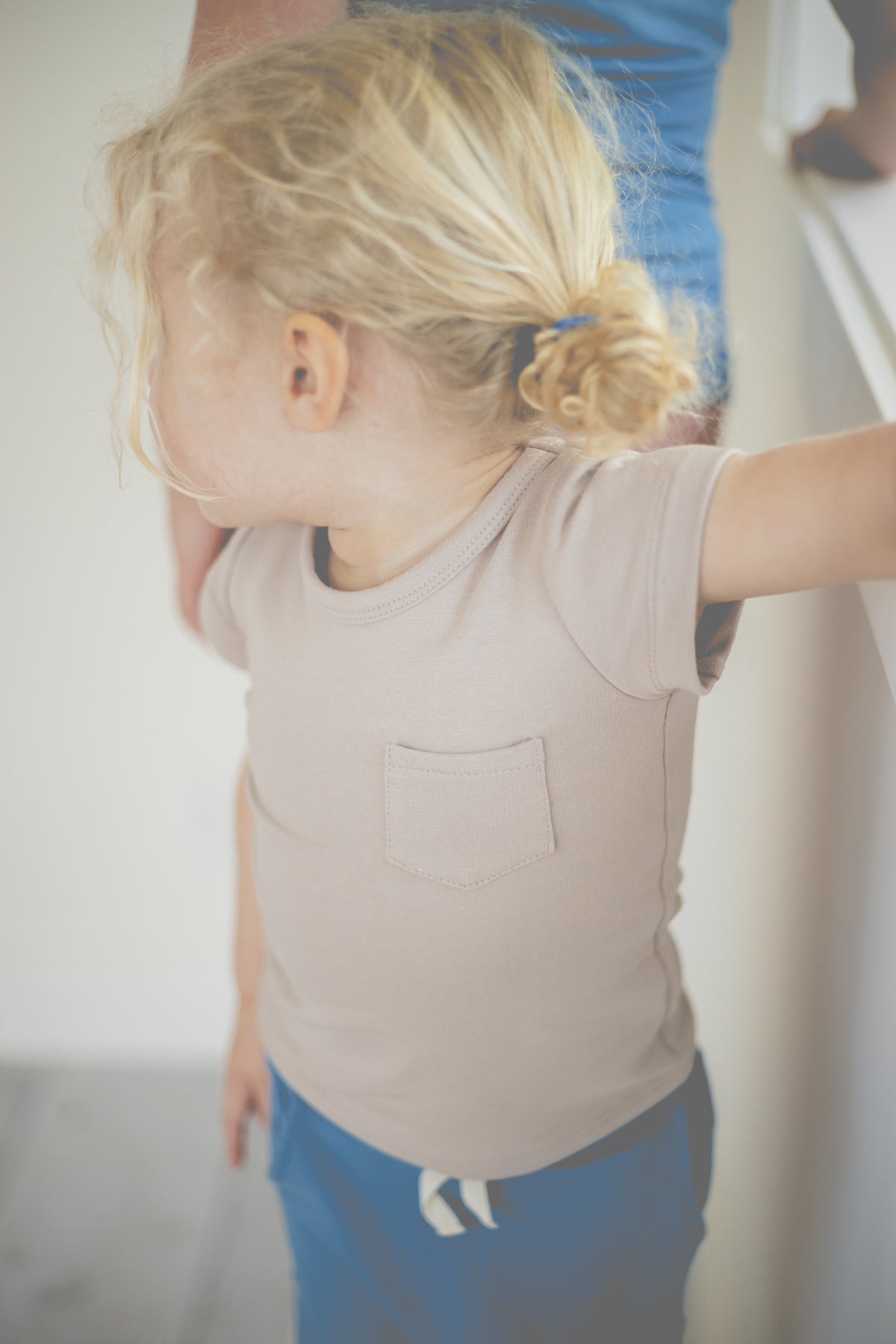 0-3m to 10 youth fox and poppy bamboo pocket tee | oat