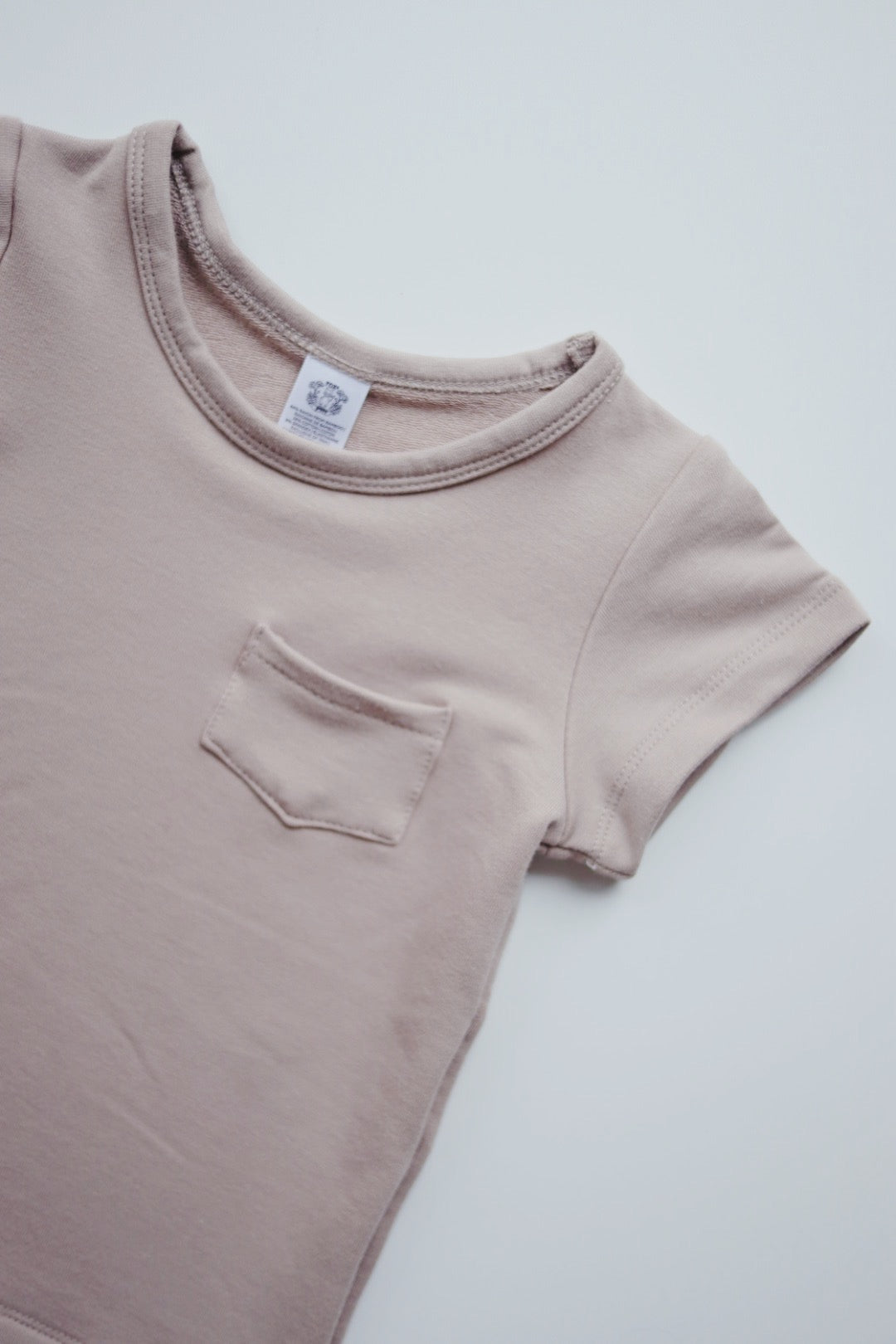 0-3m to 10 youth fox and poppy bamboo pocket tee | oat
