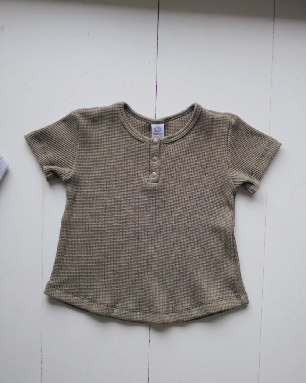 0-3m to 5 youth fox and poppy waffle top | olive